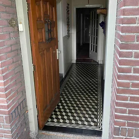 Het Werkhuis, Terug In De Tijd *
