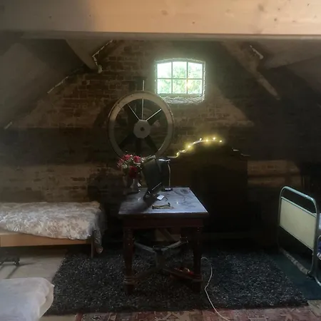 Privatunterkunft Het Werkhuis, Terug In De Tijd Uden