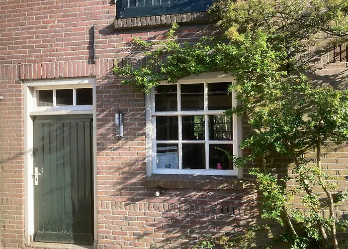 Het Werkhuis, Terug In De Tijd Pansiyon Uden