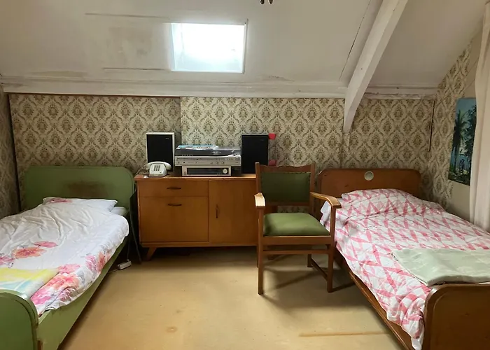 Homestay Het Werkhuis, Terug In De Tijd *