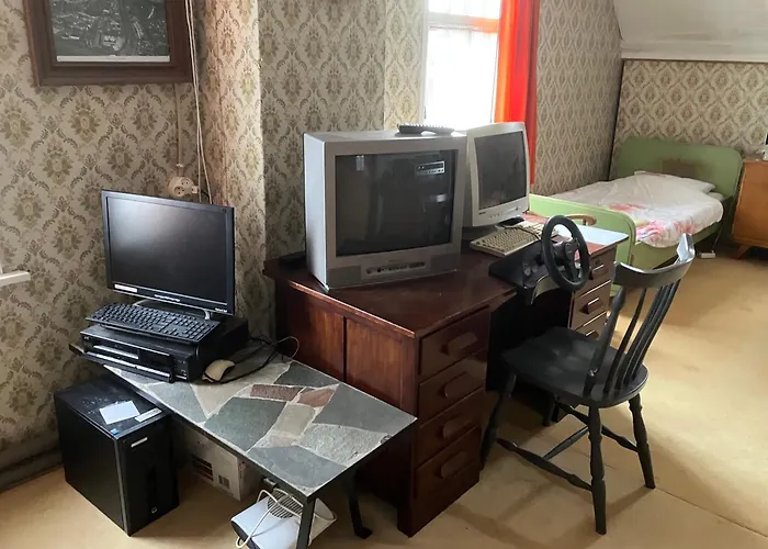 Het Werkhuis, Terug In De Tijd *