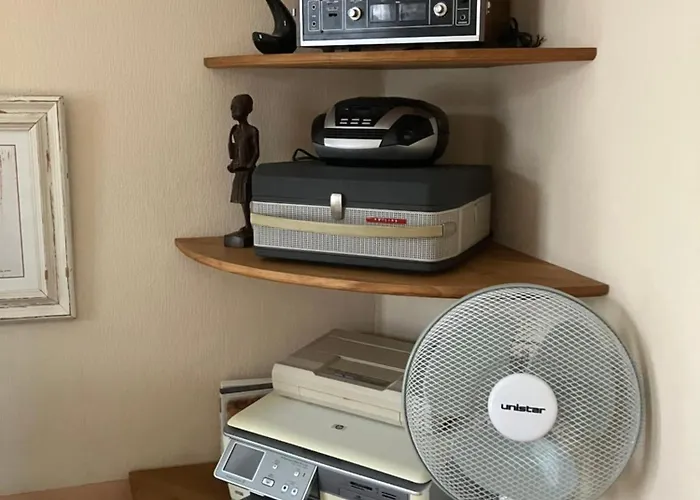 Het Werkhuis, Terug In De Tijd Проживание в семье Уден